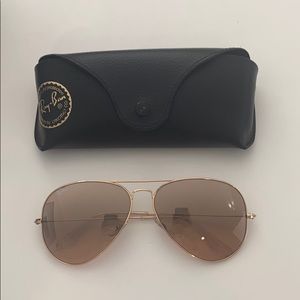 Ray-Ban Aviator Sunglasses - gold